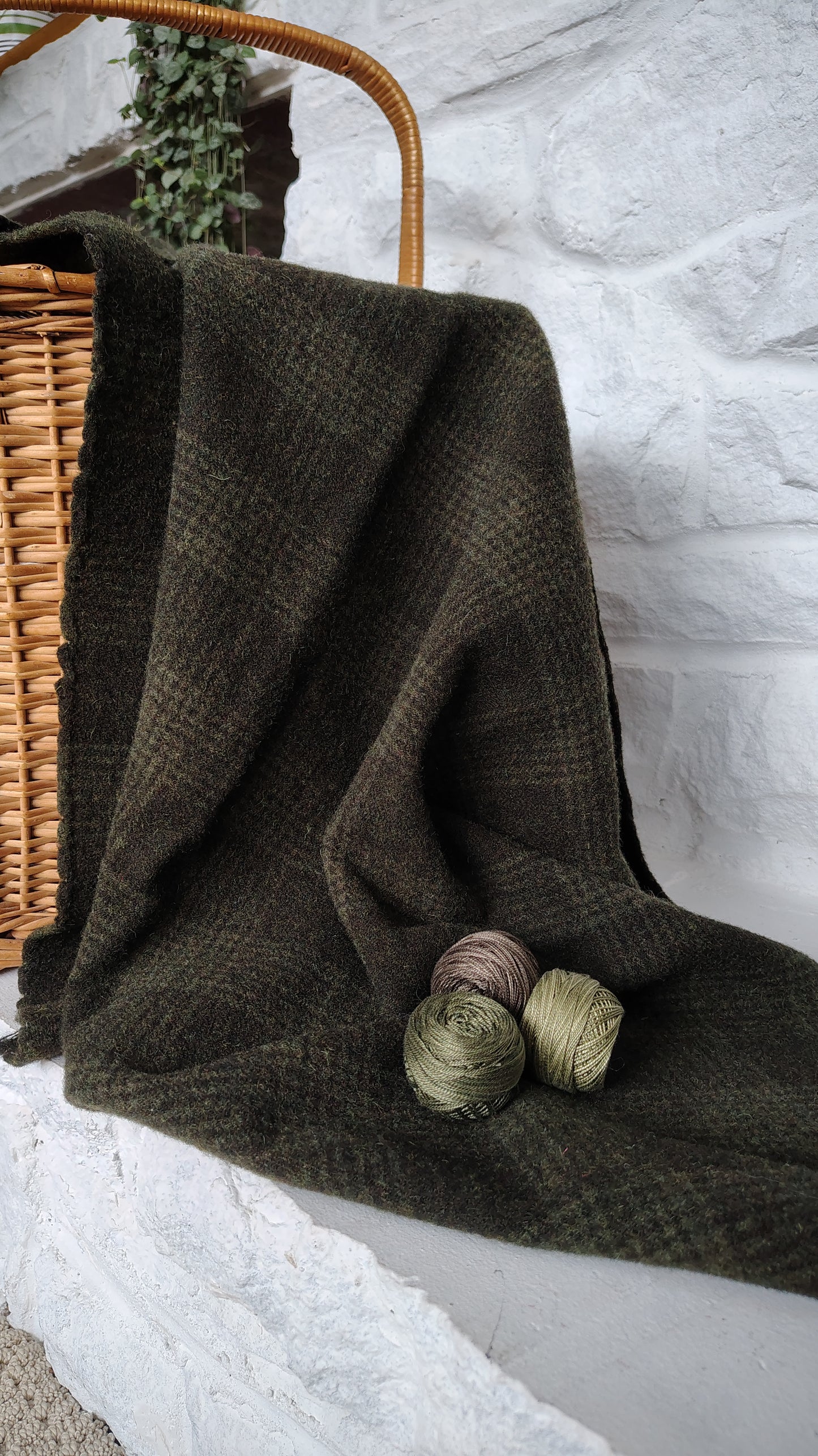 Moss Hand Dyed BnP Wool
