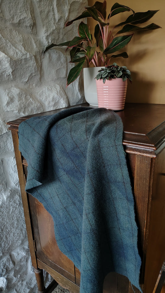 GBW Navy Hand Dyed Quarter Yard