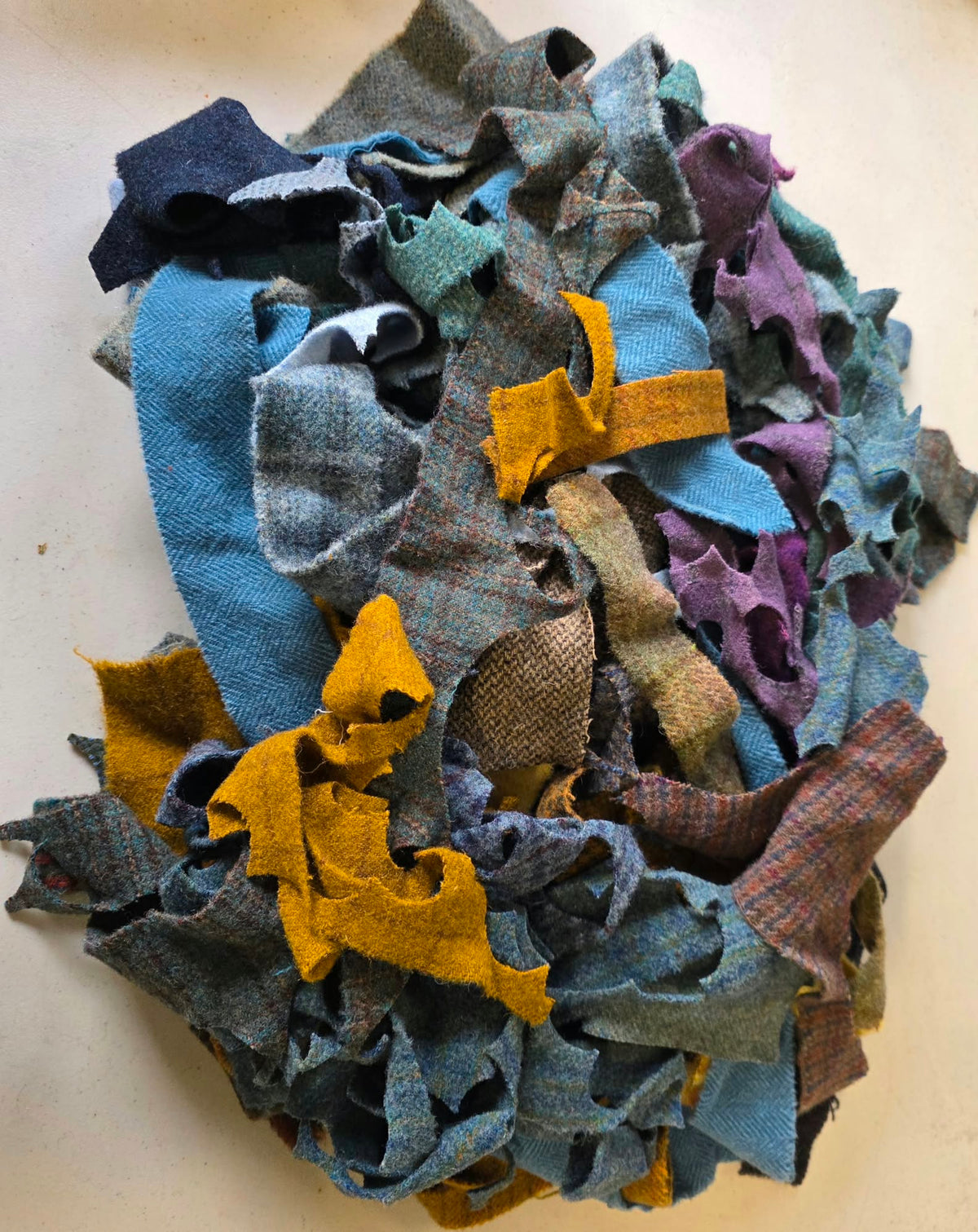 Wool Scraps Grab Bag 1lb