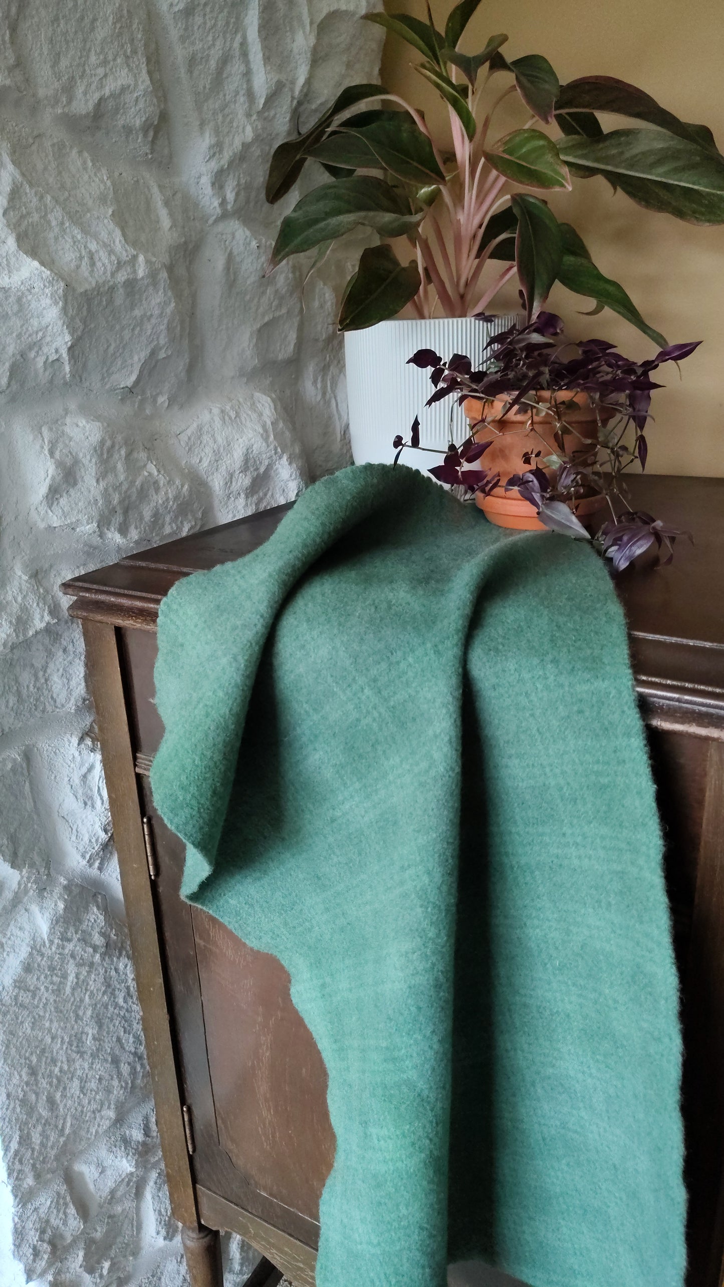 #118 Hand Dyed Quarter Yard
