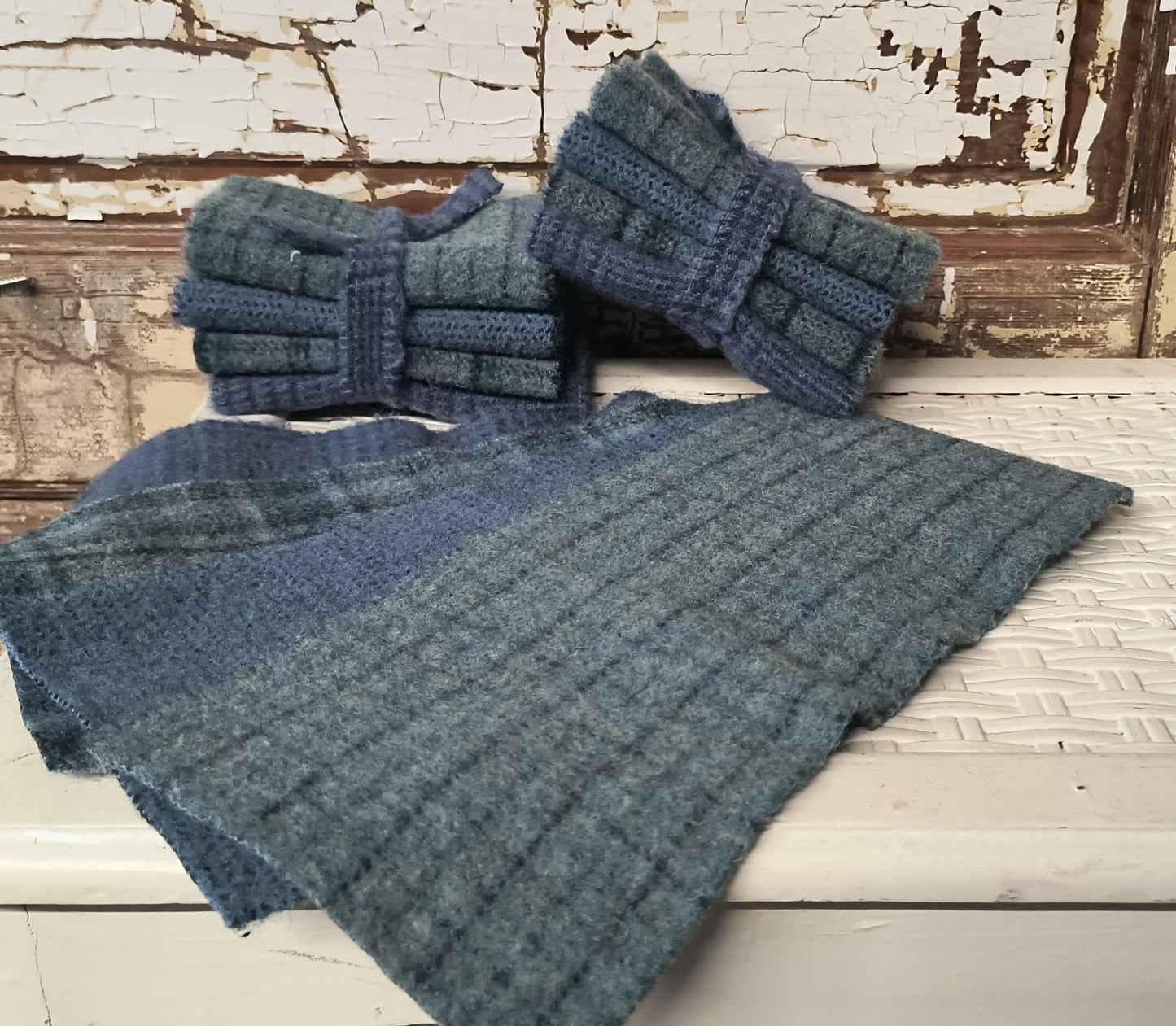 TEXTURED WOOL BUNDLE