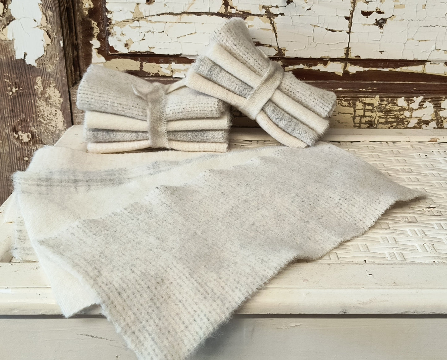 TEXTURED WOOL BUNDLE