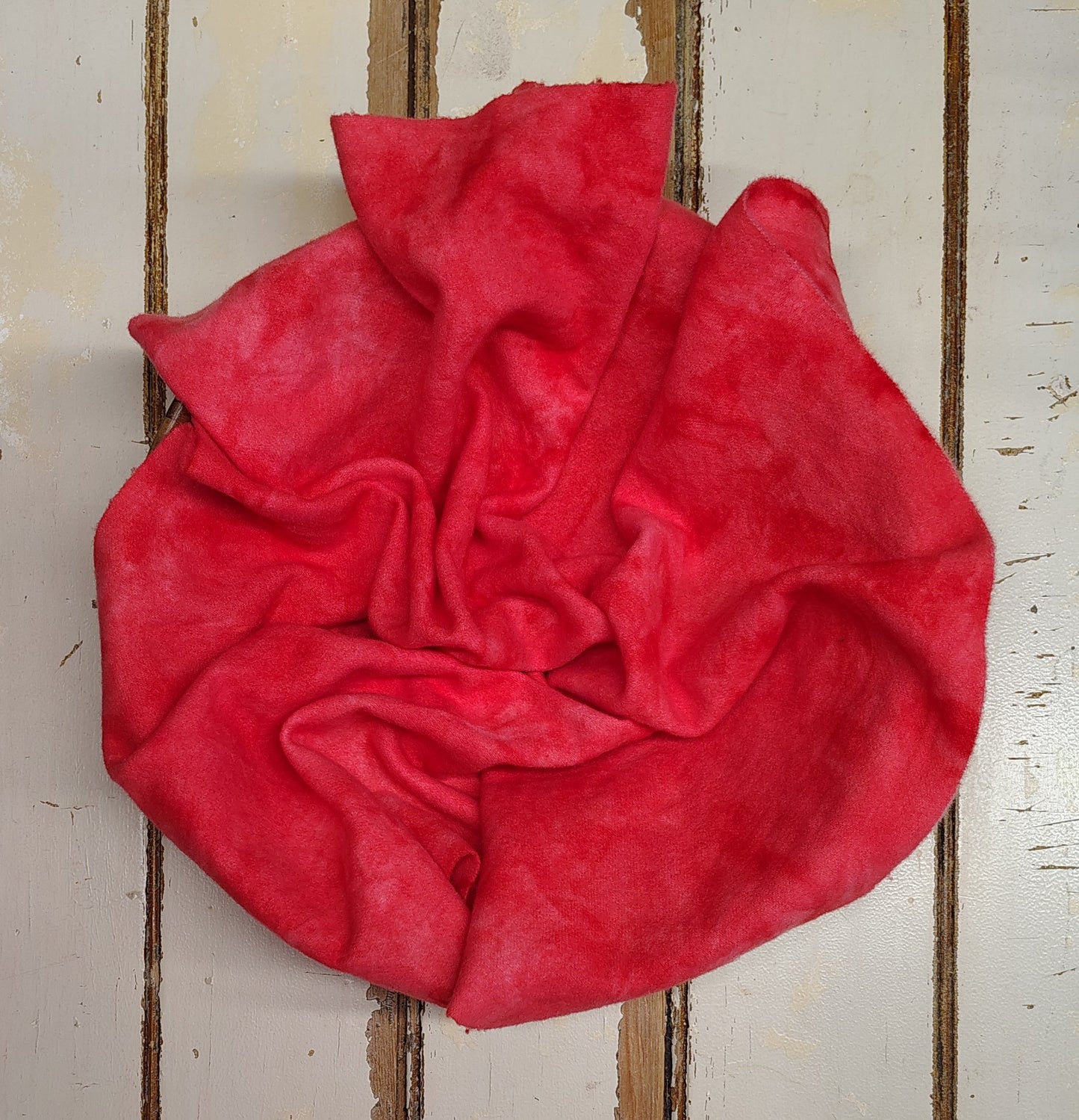 RED 02 M Hand Dyed Wool