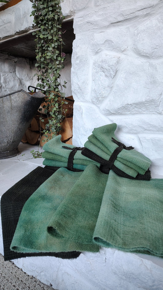 Evergreen Hand Dyed Wool Fat Eighth Bundle