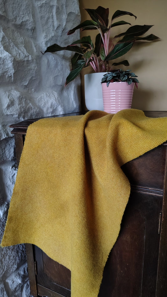 YF Gold Hand Dyed Quarter Yard