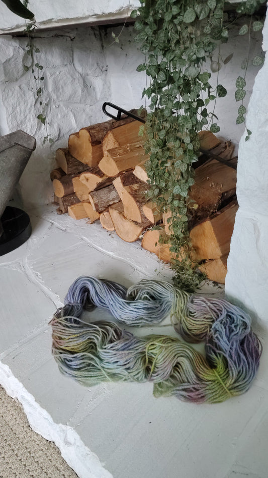 YM #28 | Hand Dyed Wool Yarn