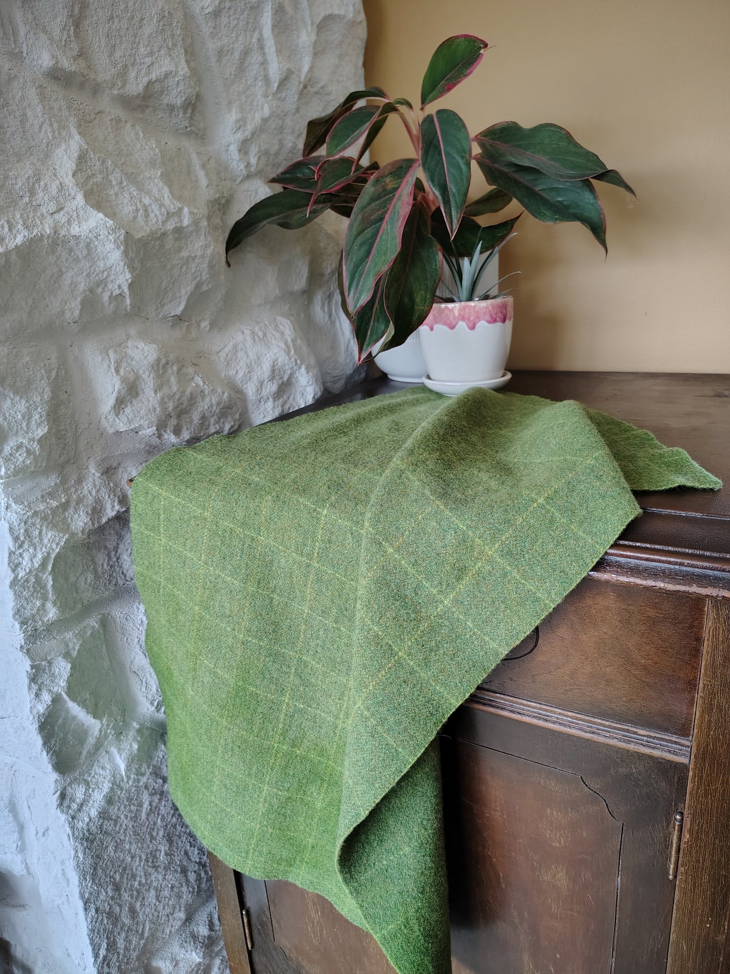 Hand Dyed Quarter Yard GWP Avocado