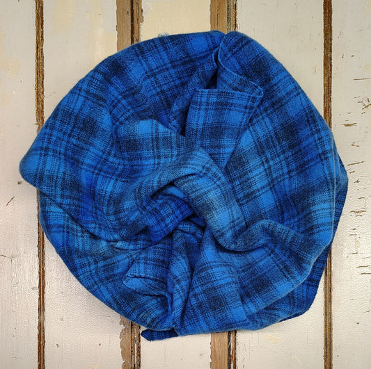 Brilliant Blue Hand Dyed Plaid Wool (Medium) (Wholesale)