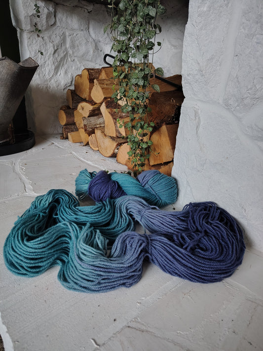 YM #19 | Hand Dyed Wool Yarn