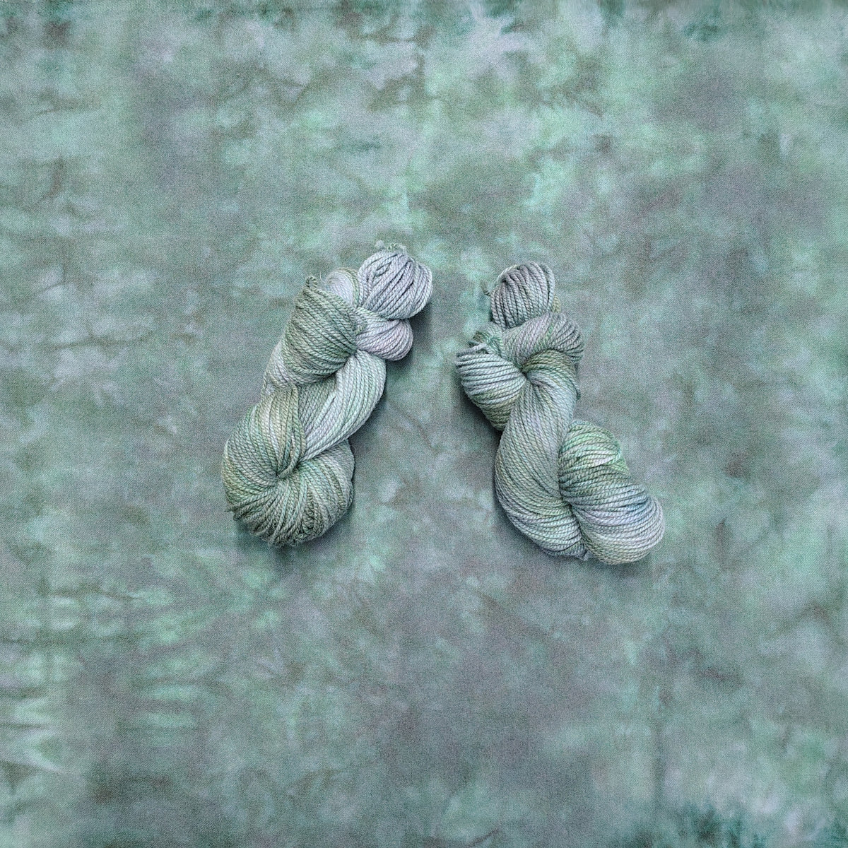Sea Moss 01 M Hand Dyed Wool