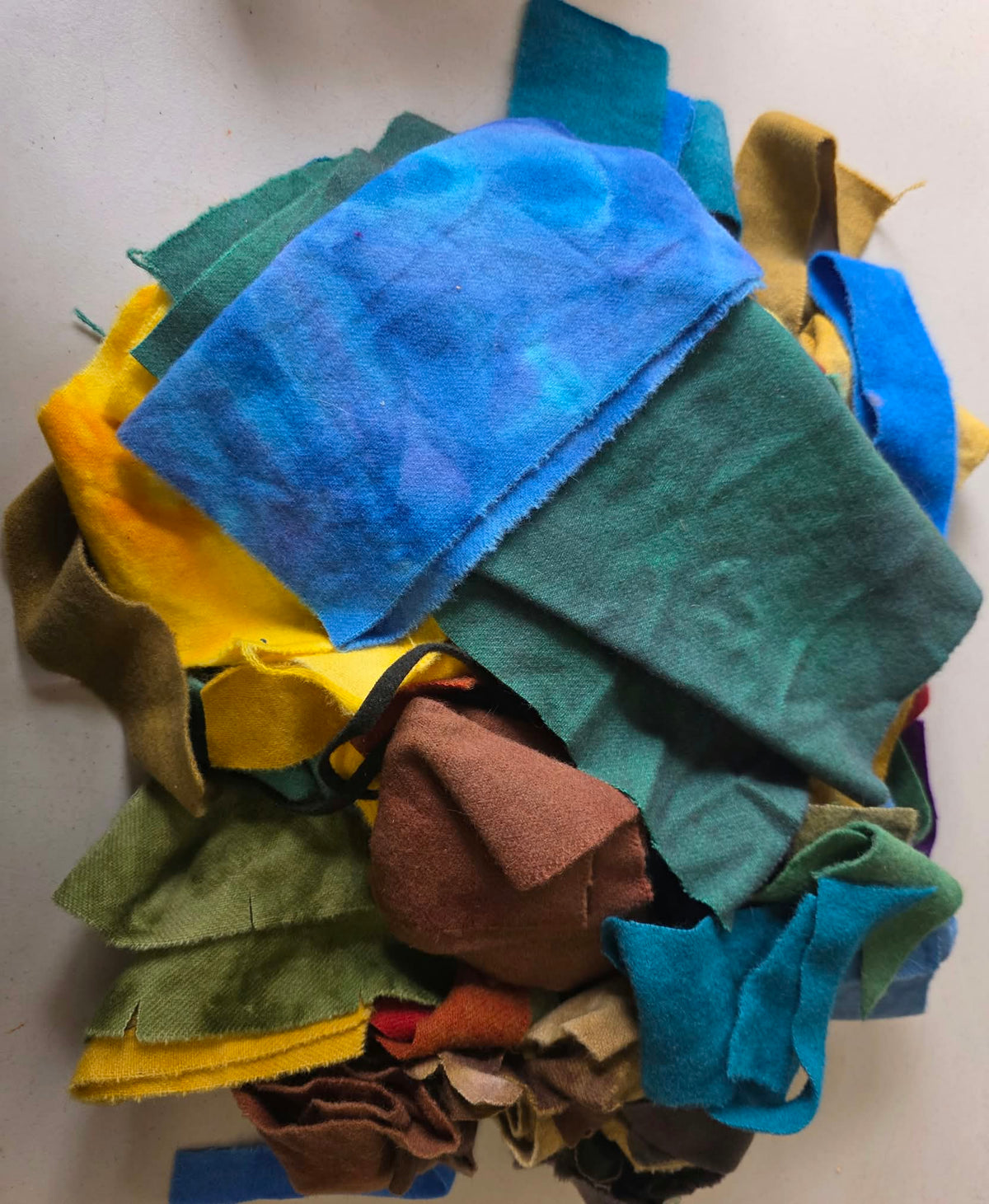 Hand Dyed Wool Grab Bag 1lb