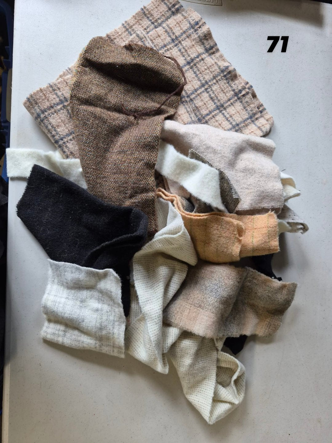 Wool Grab Bag 1lb