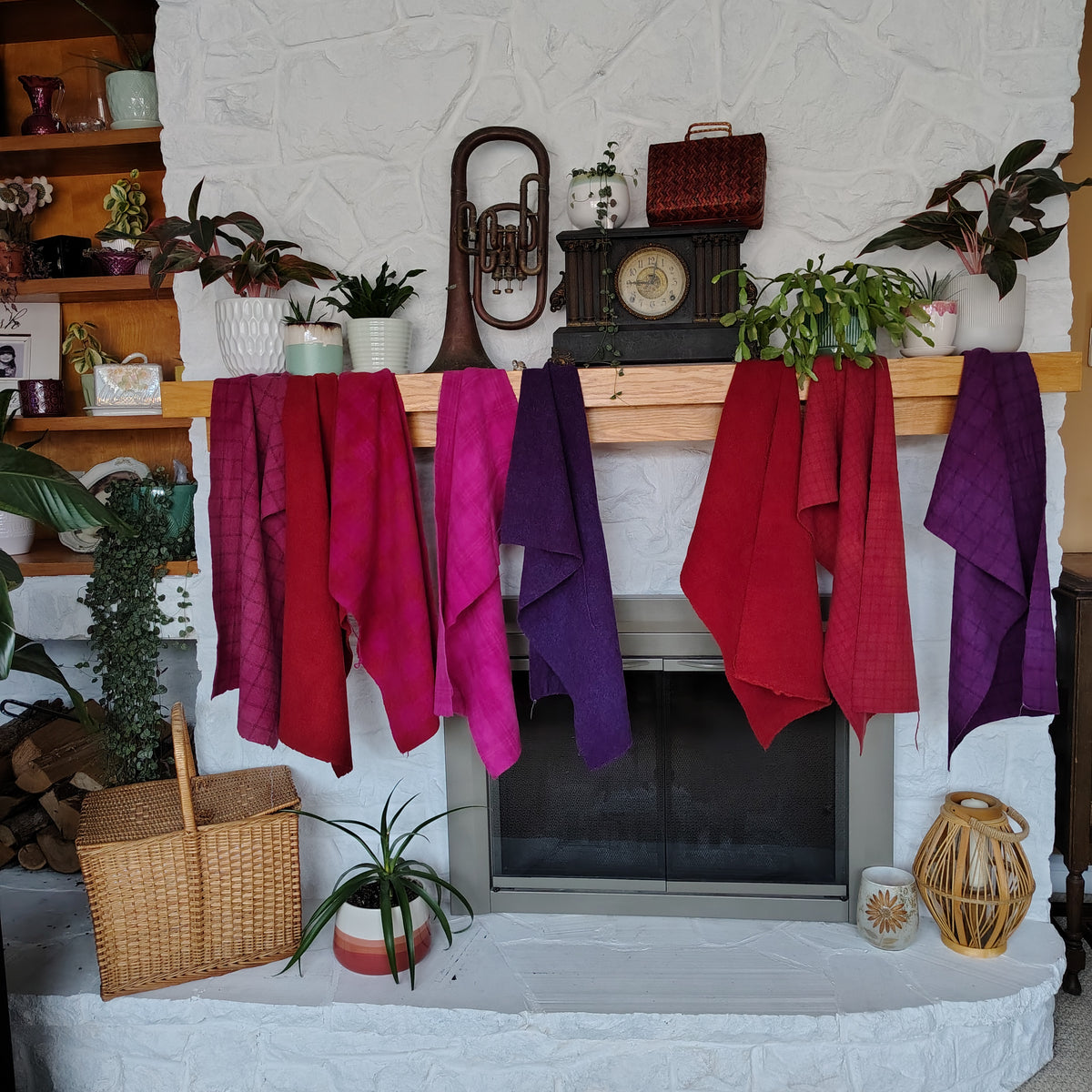 FREE GIFT Hand Dyed Wool