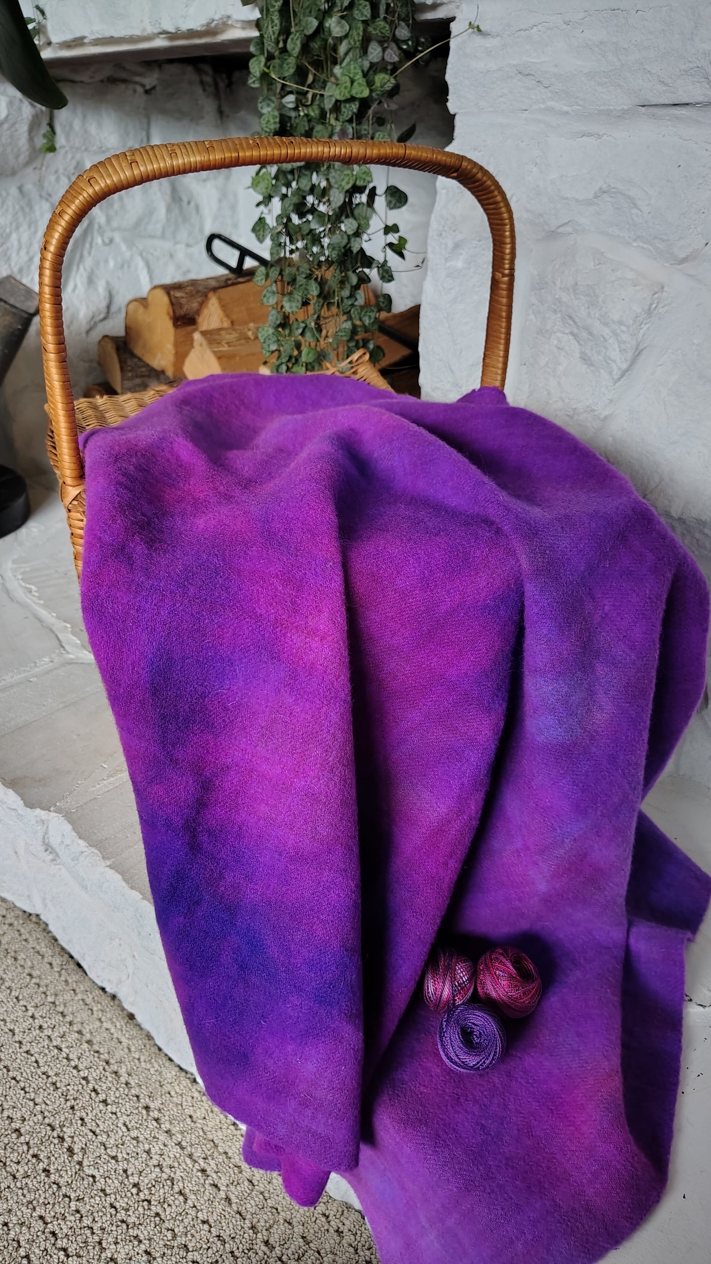 Poppin' Purple  01 P Hand Dyed Wool