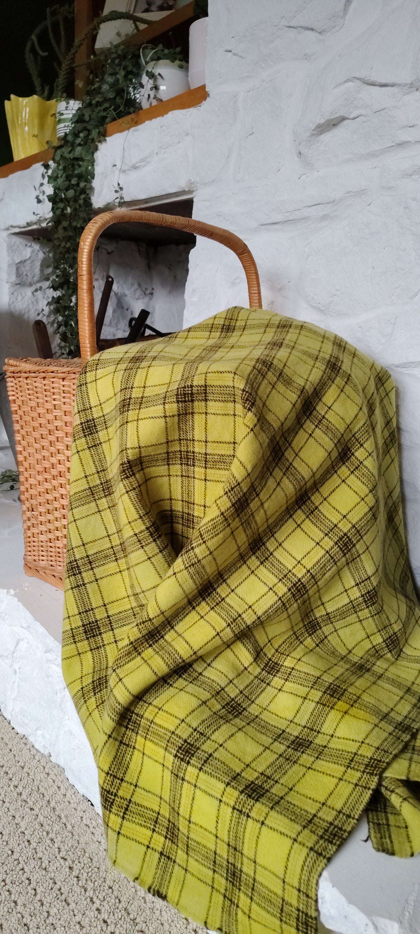 Grasshopper Hand Dyed Glen Plaid Wool