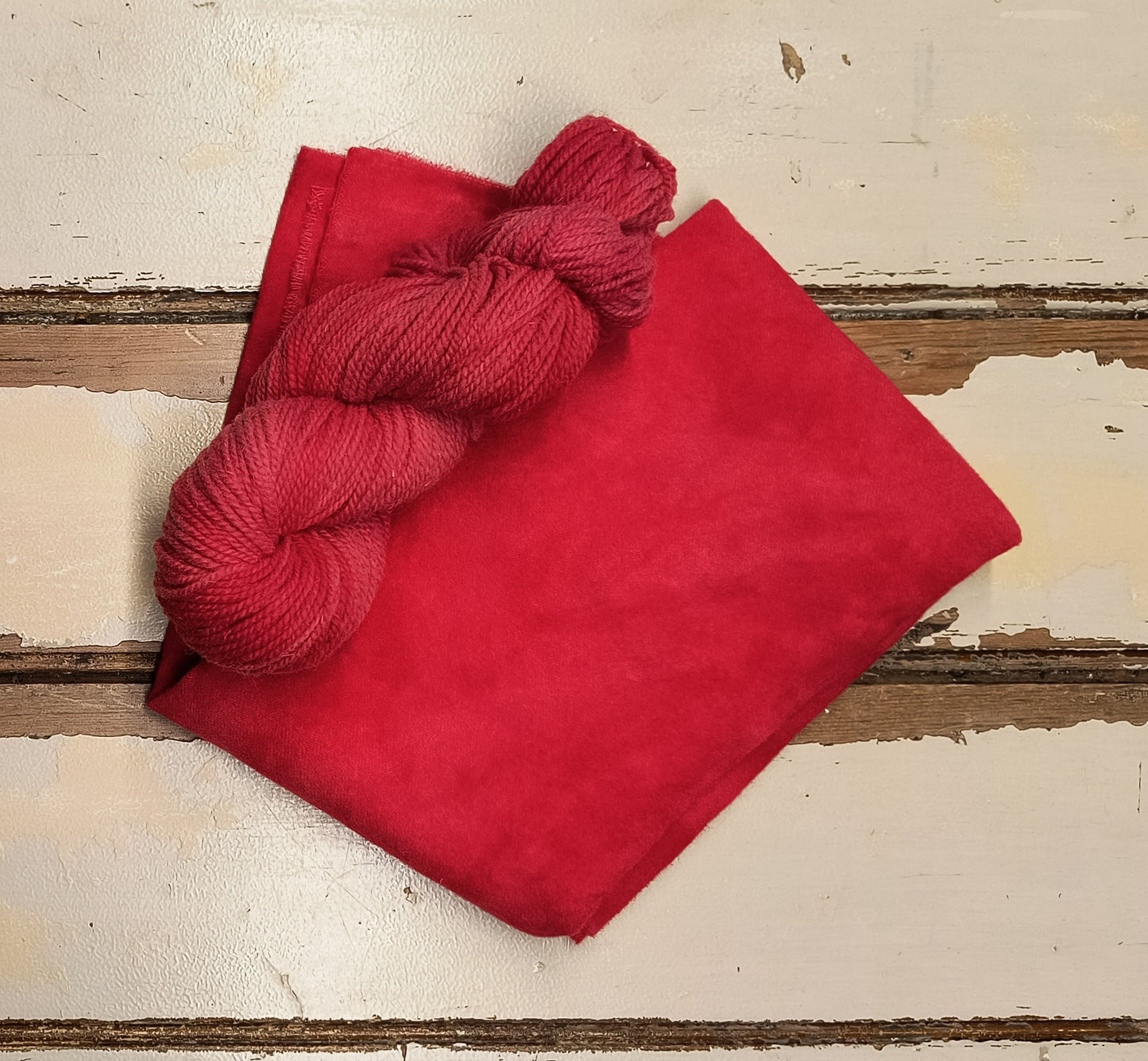 Bright Red 01 M Hand Dyed Wool Yarn