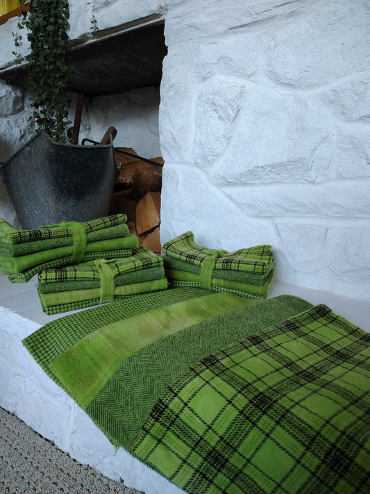 Avocado Hand Dyed Wool Fat Eighth Bundle