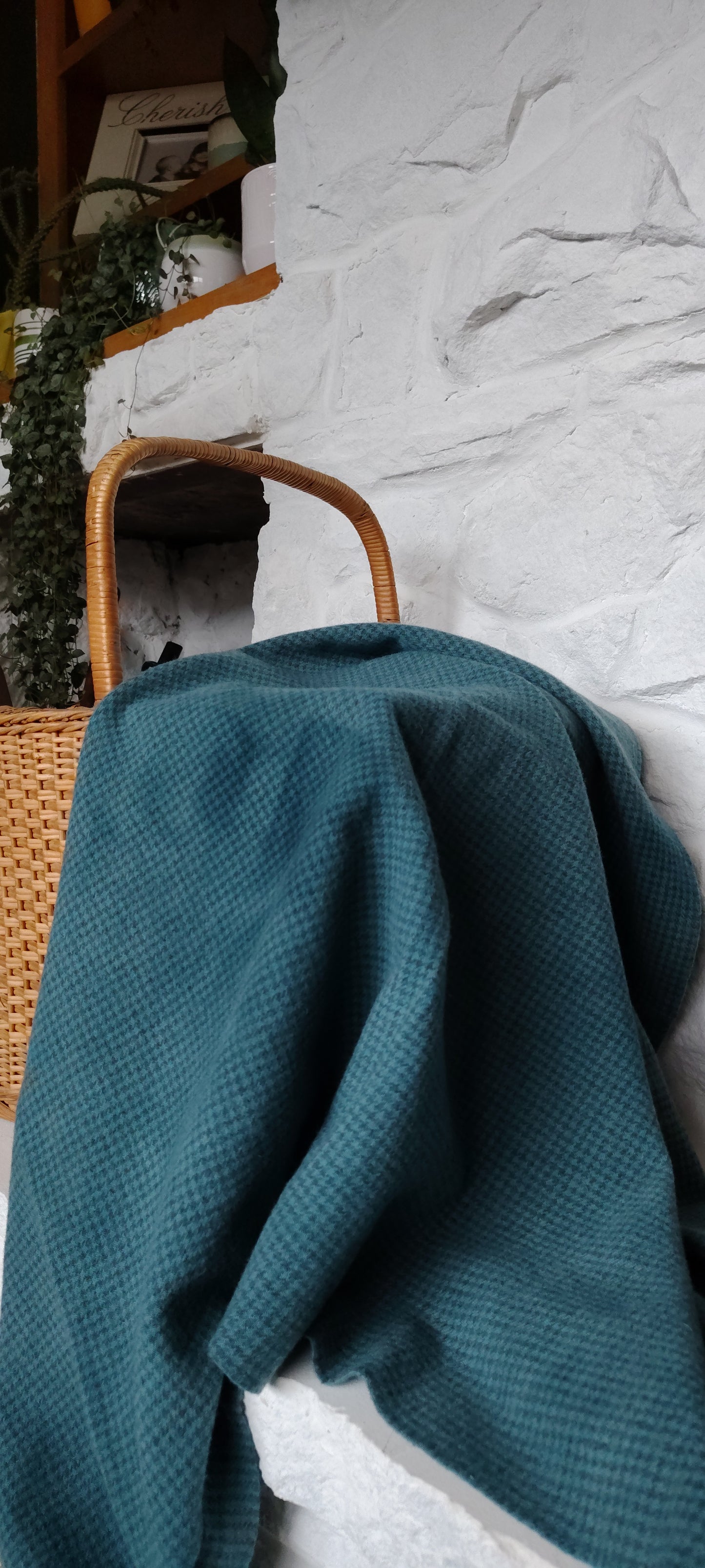 Teal Hand Dyed Houndstooth Wool