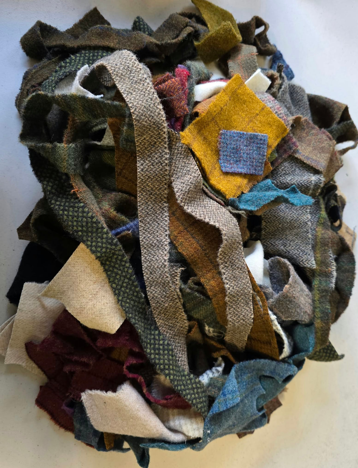 Wool Scraps Grab Bag 1lb