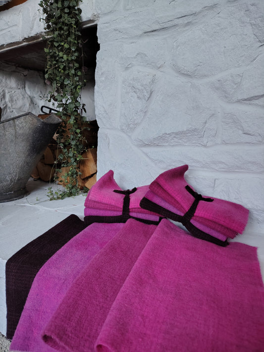 Fuchsia Hand Dyed Wool Fat Eighth Bundle