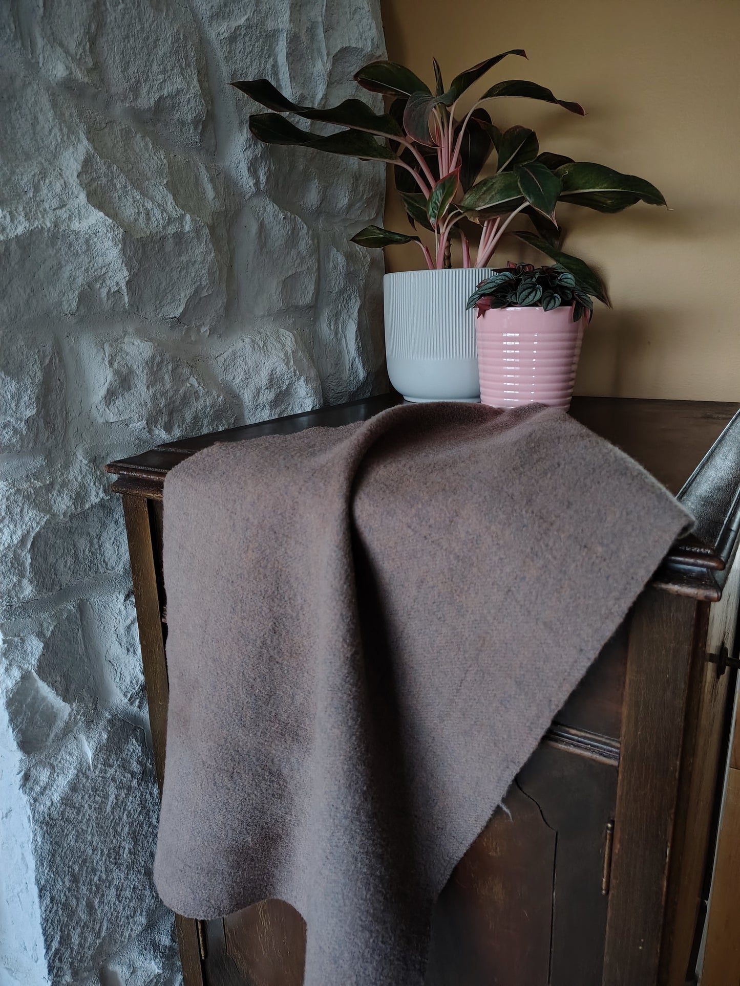 BP Seal Hand Dyed Quarter Yard