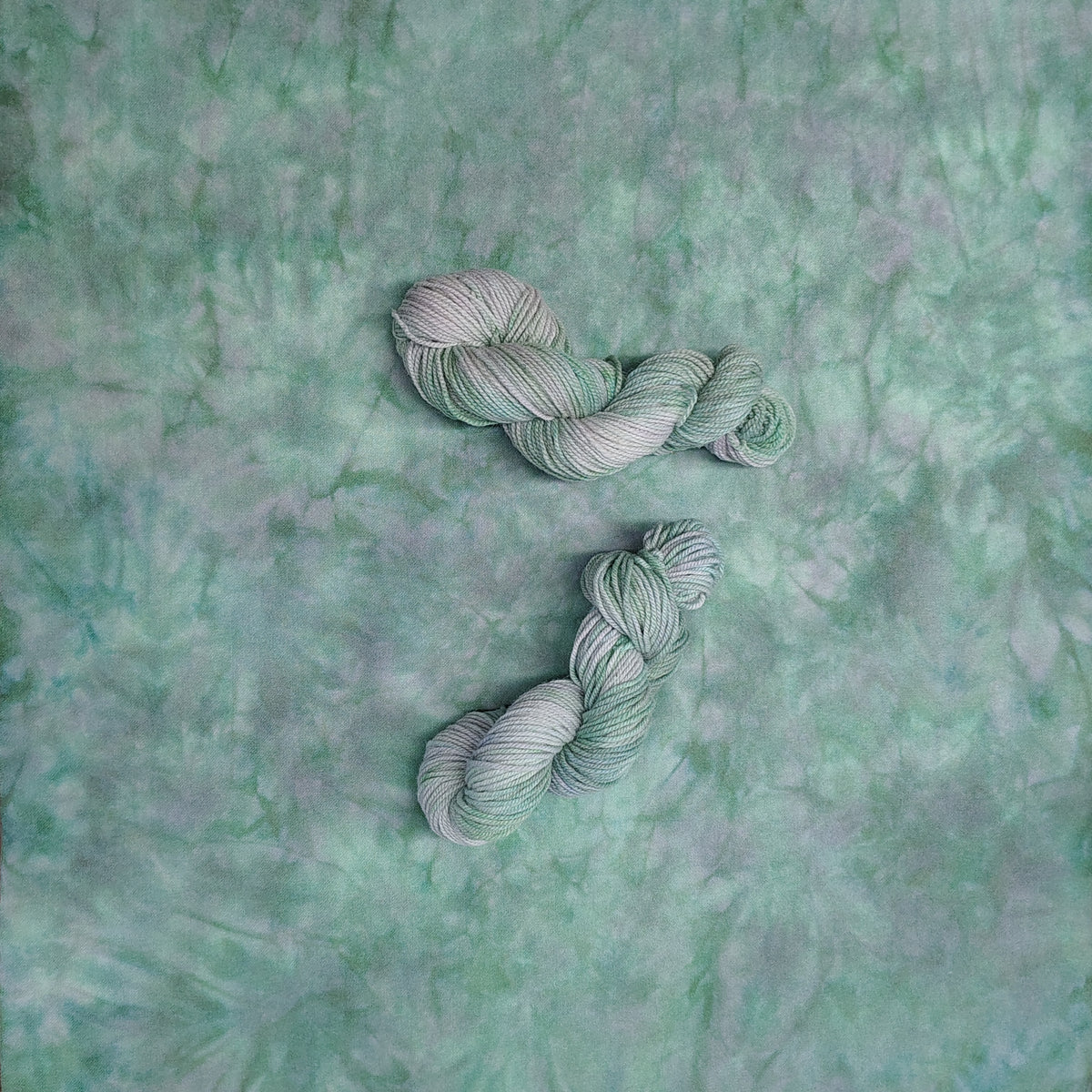 Sea Moss 03 M Hand Dyed Wool Yarn