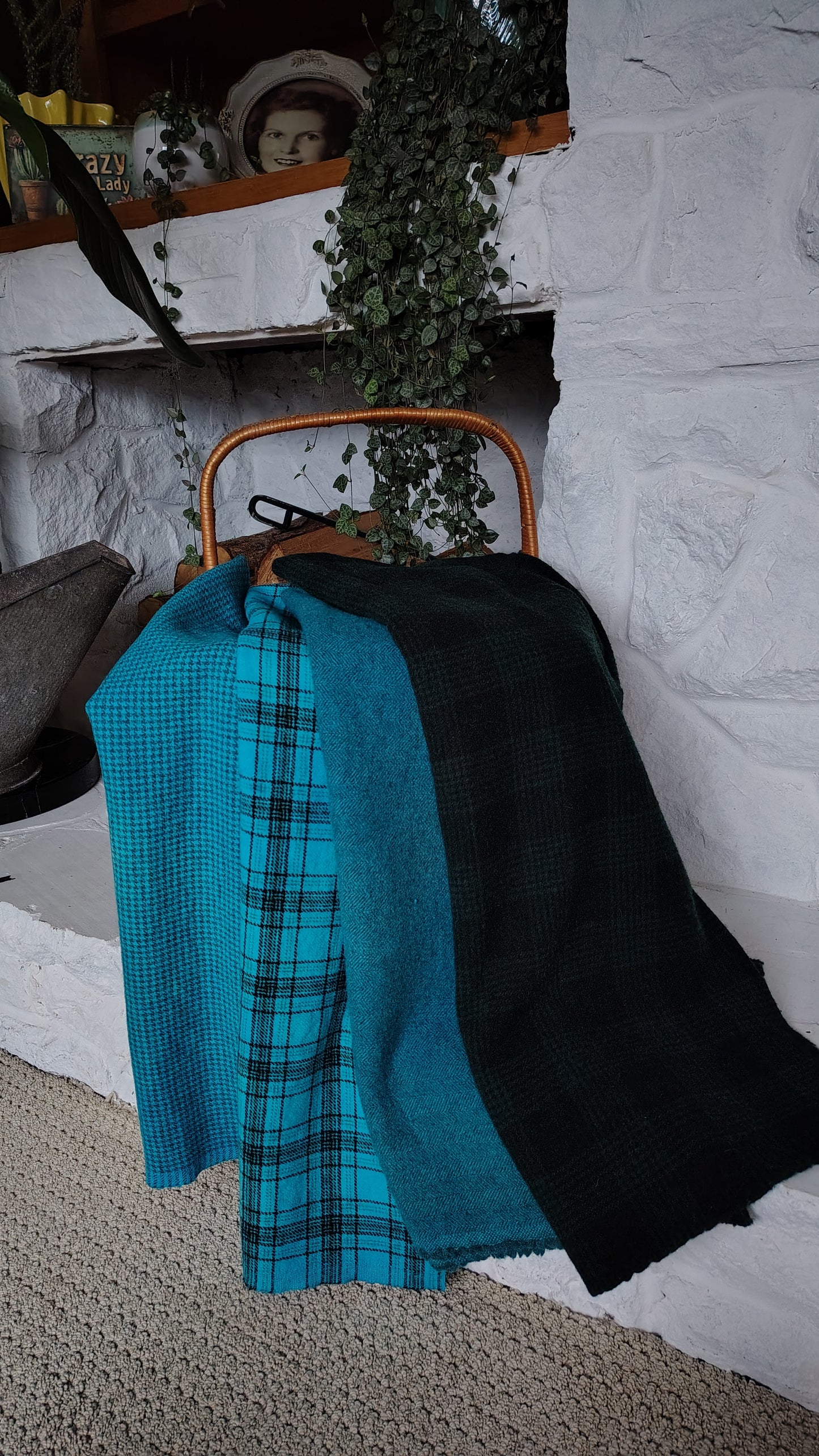 Imperial Blue Hand Dyed Wool Fat Sixteenth Bundle