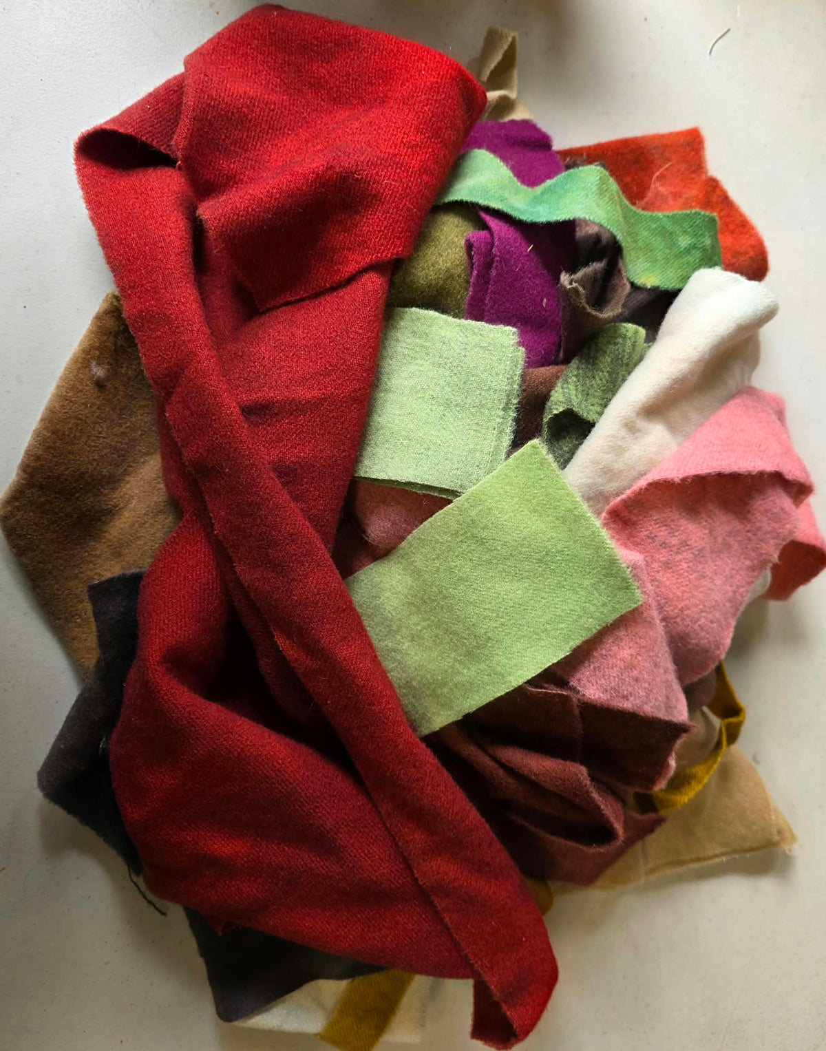 Hand Dyed Wool Grab Bag 1lb