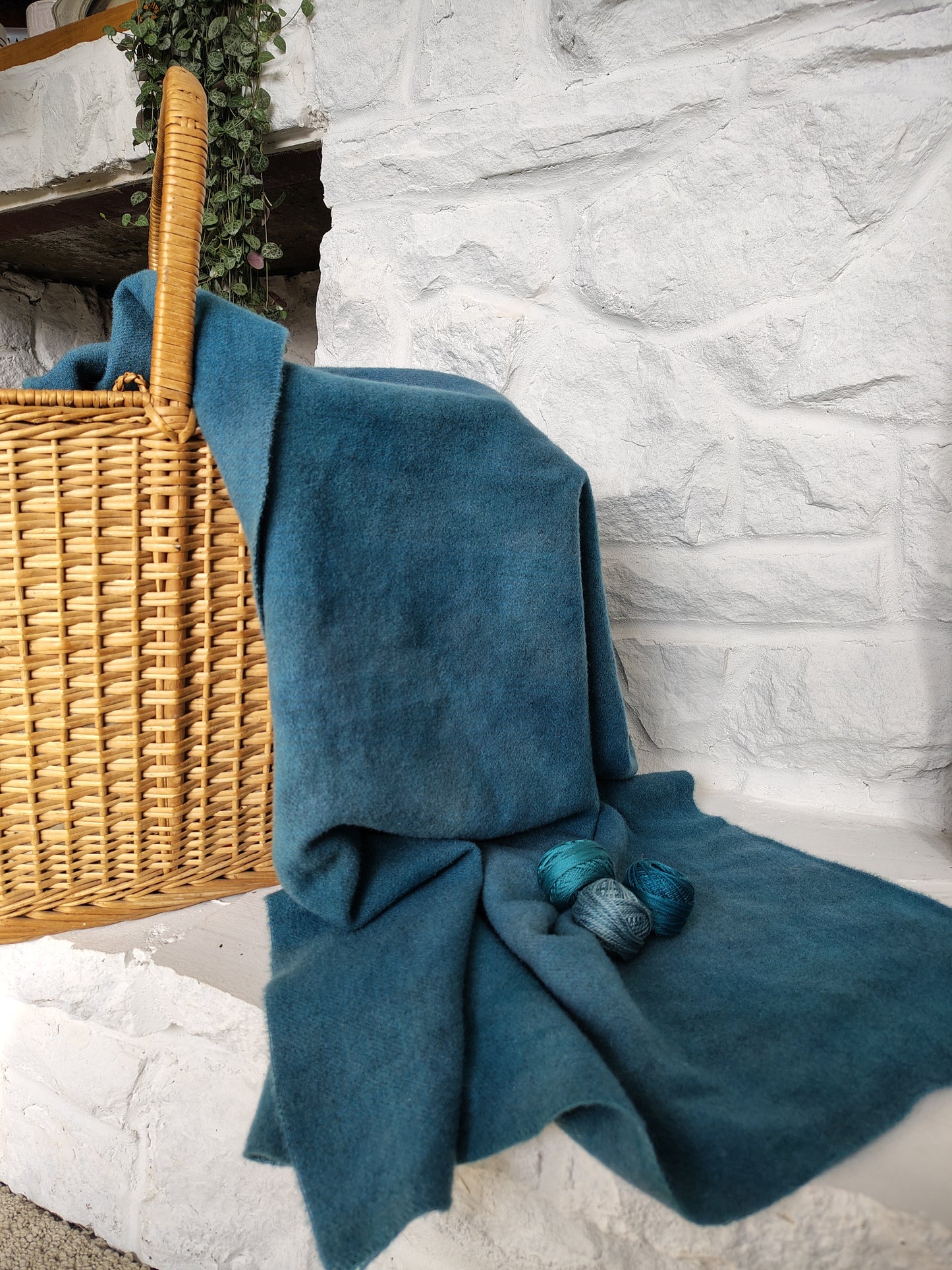 Teal Hand Dyed GP Wool (Wholesale)