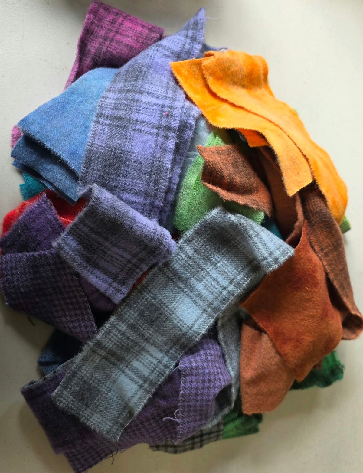 Hand Dyed Wool Grab Bag 1lb