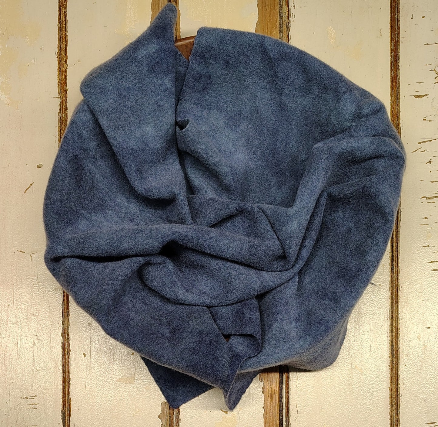 Slate 00 M Hand Dyed Wool
