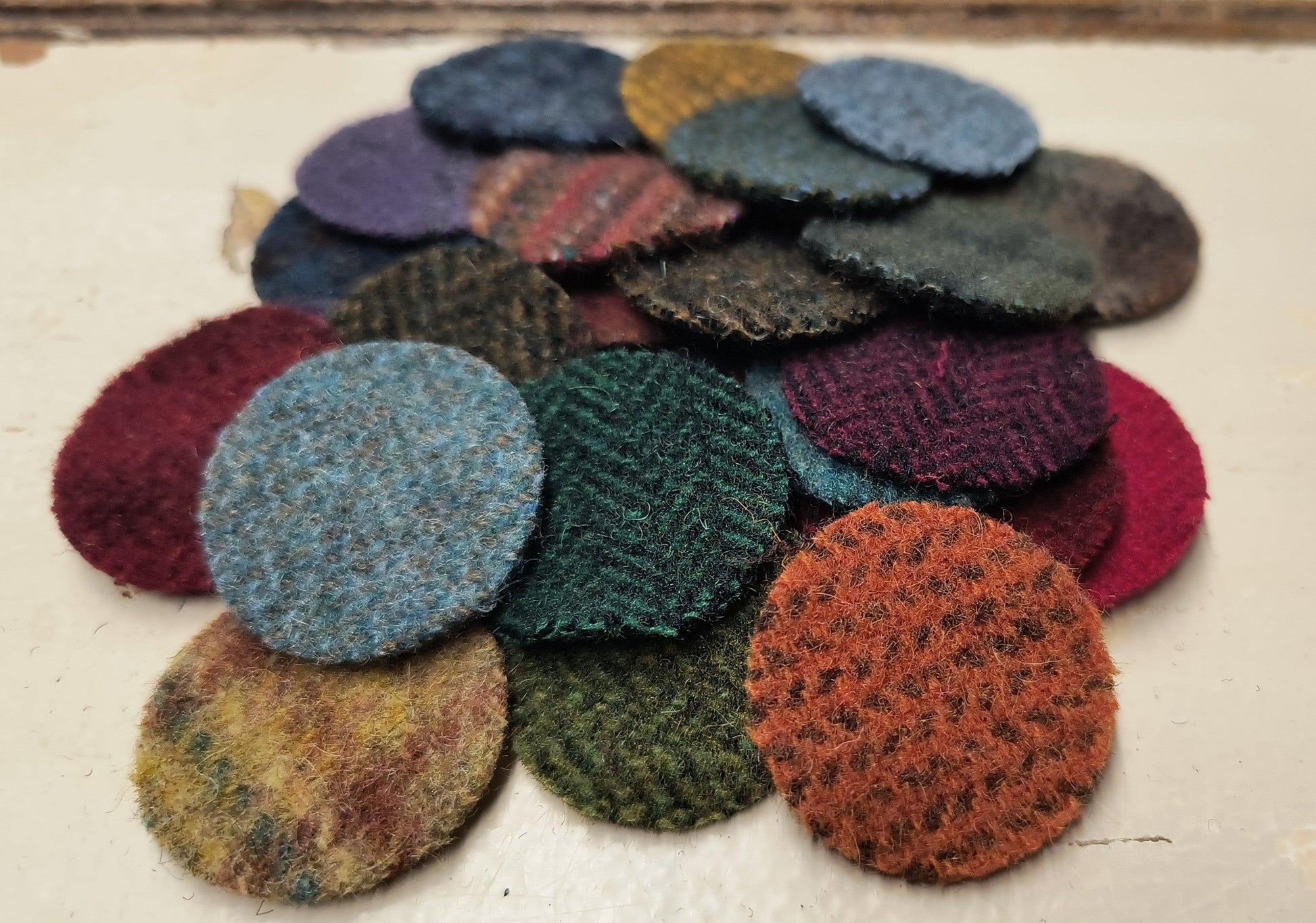 Pre-cut Wool Penny Packs | 25 or 50 Count | 1 3/4 inch - All About Ewe Wool Shop
