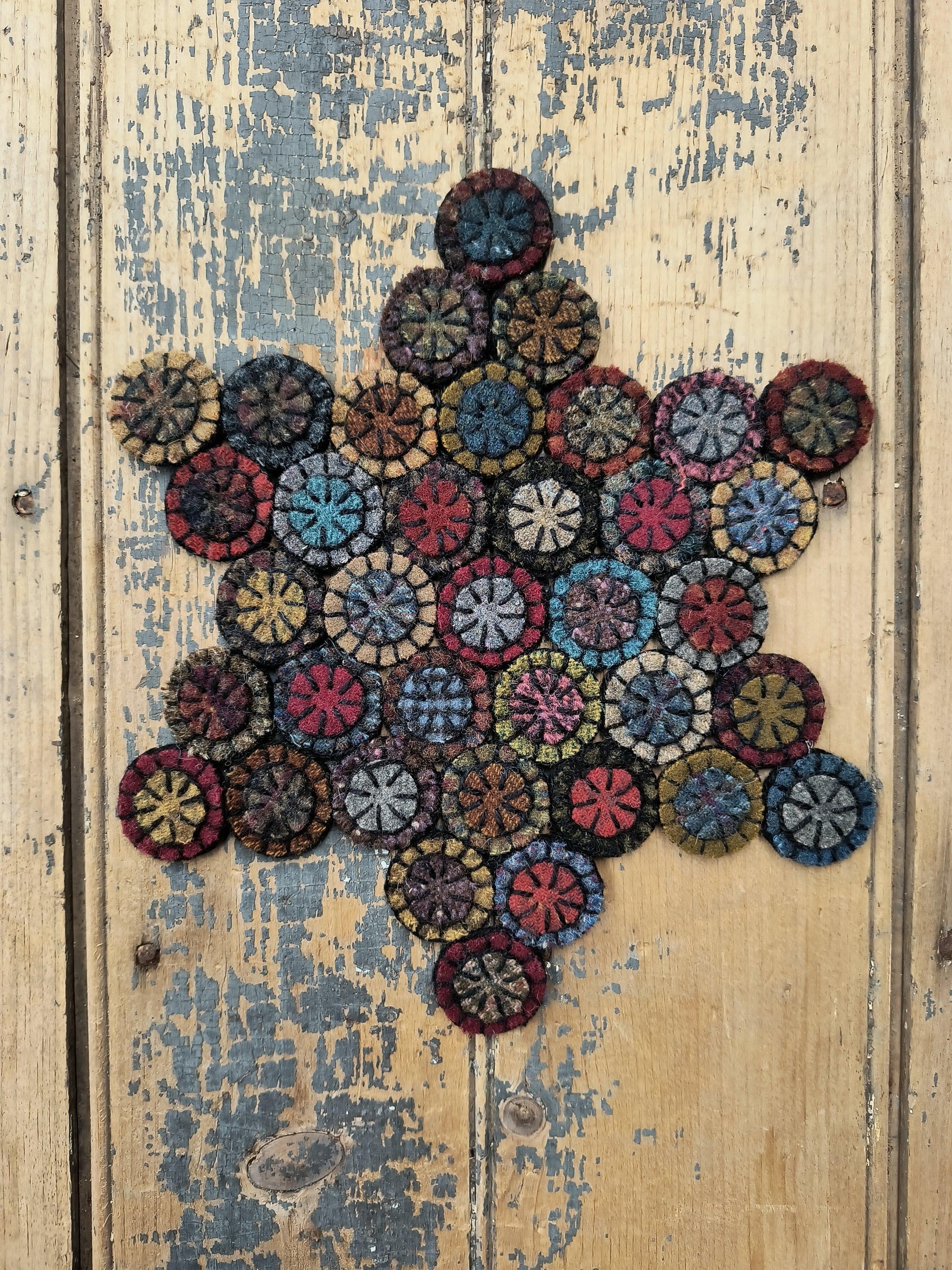 Janette Mat Kit (Small) | Pre-Cut - All About Ewe Wool Shop