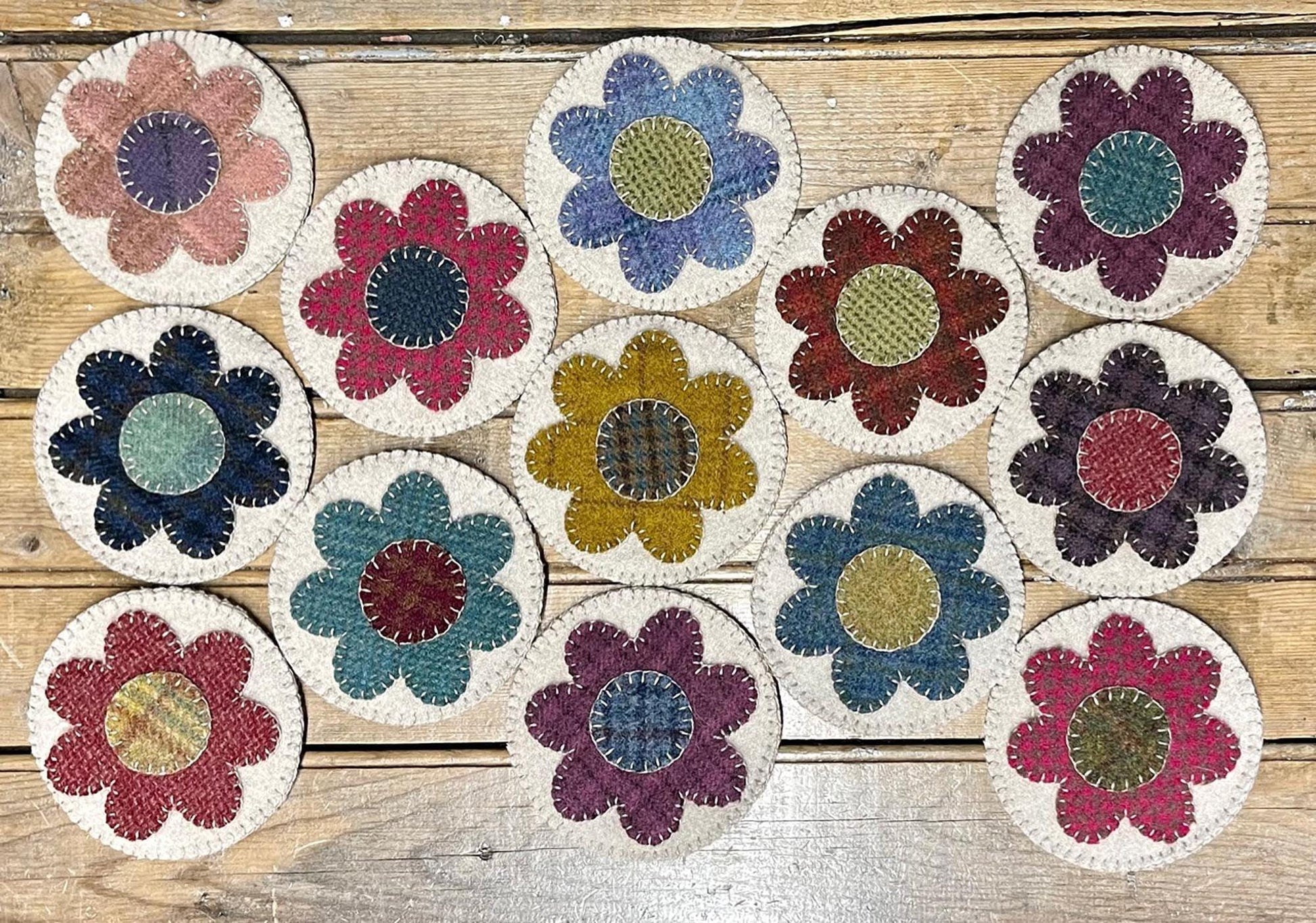 PENNY FLOWER Kit All About Ewe Wool Shop