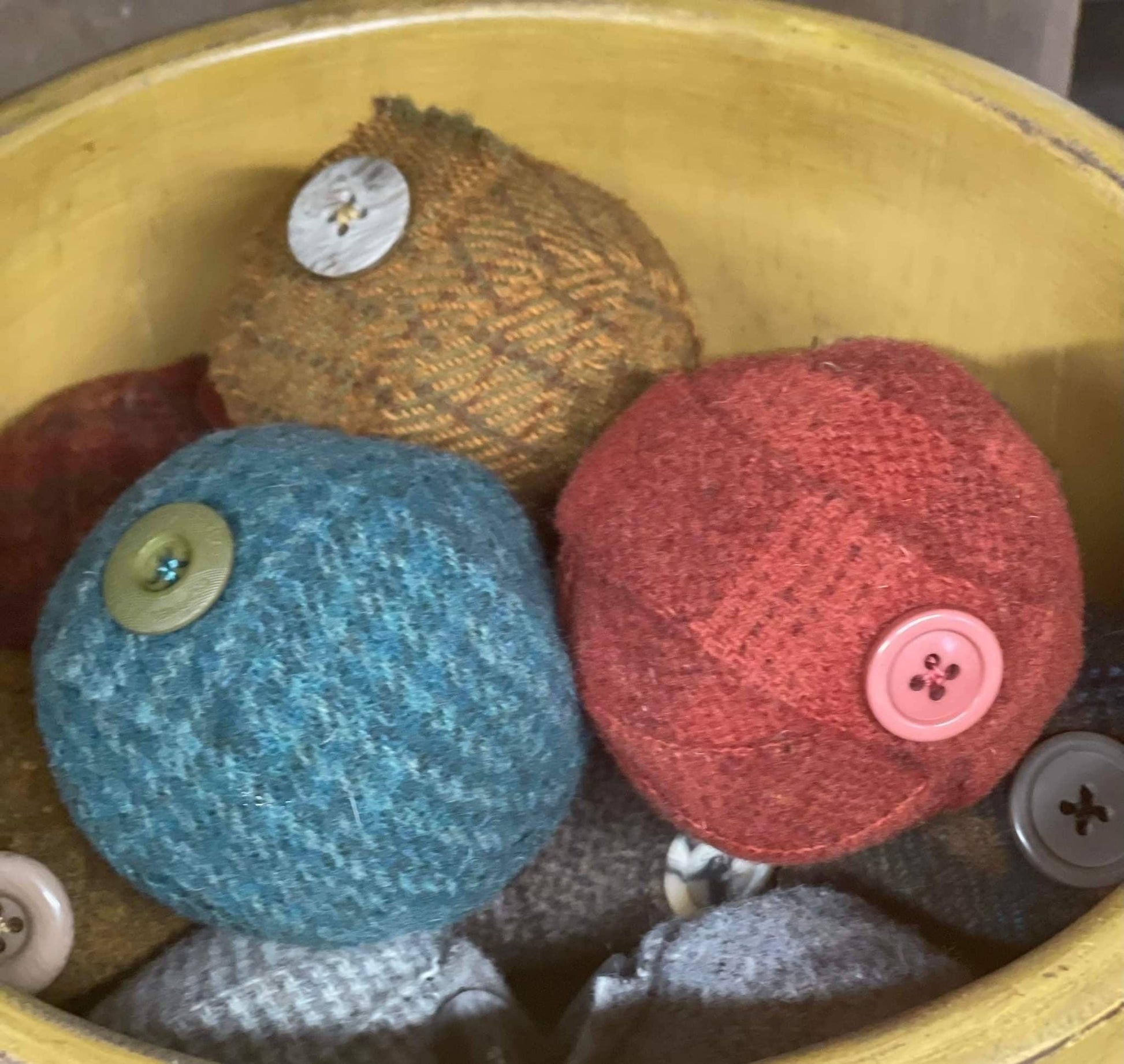 WOOL BALLS & BUTTONS Paper Pattern - All About Ewe Wool Shop