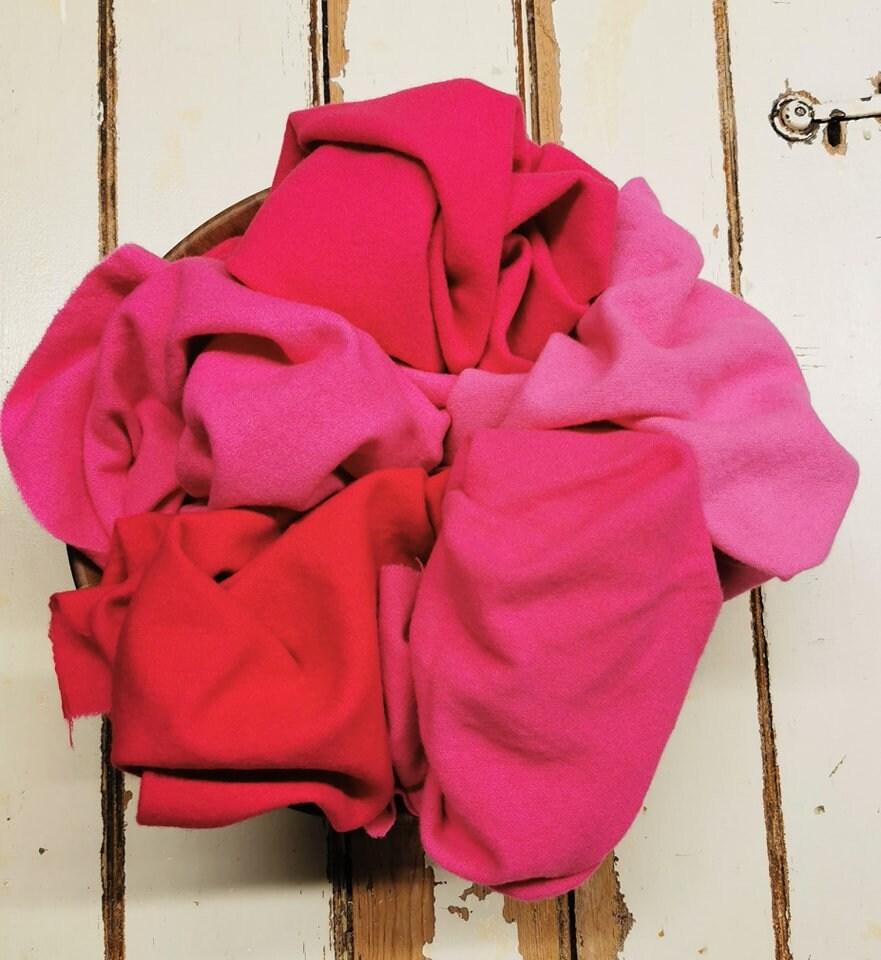 MAGENTA VALUES | Set of 5 hand-dyed wool | Patchwork | Applique | Hooking | Punching