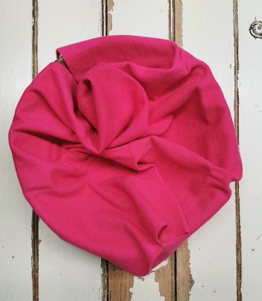 MAGENTA VALUES | Set of 5 hand-dyed wool | Patchwork | Applique | Hooking | Punching